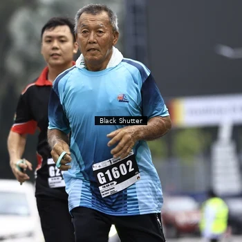 Runner Photo 8901402