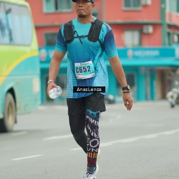 Runner Photo 8901404