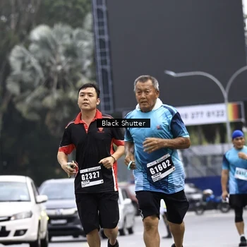 Runner Photo 8901424