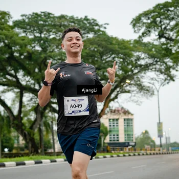 Runner Photo 8901511