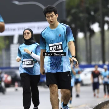 Runner Photo 8901522