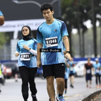 Runner Photo 8901530
