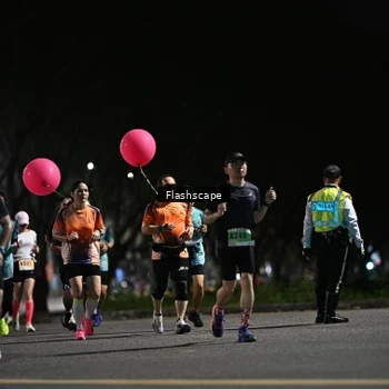 Runner Photo 8901551