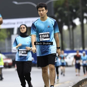 Runner Photo 8901564