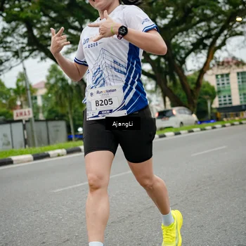 Runner Photo 8901565