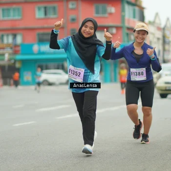 Runner Photo 8901590