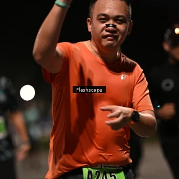 Runner Photo 8901592