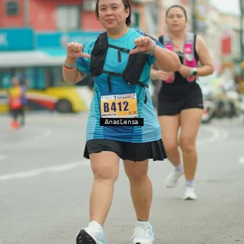 Runner Photo 8901593