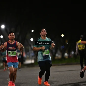 Runner Photo 8901594