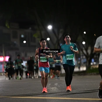 Runner Photo 8901595