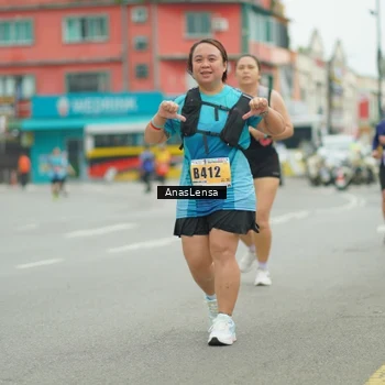 Runner Photo 8901613