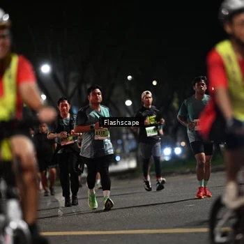 Runner Photo 8901620