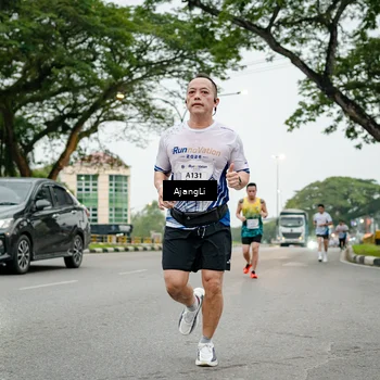 Runner Photo 8901640