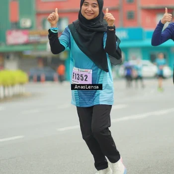 Runner Photo 8901676