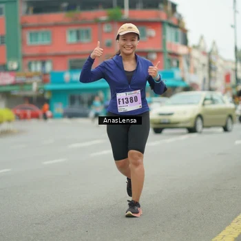 Runner Photo 8901691