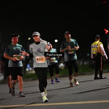 Runner Photo 8901698