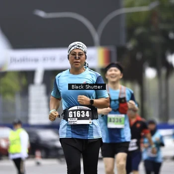 Runner Photo 8901706