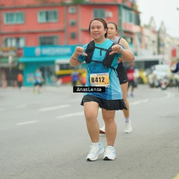 Runner Photo 8901707