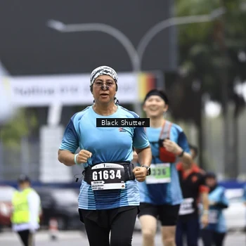 Runner Photo 8901721