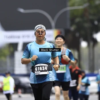 Runner Photo 8901723