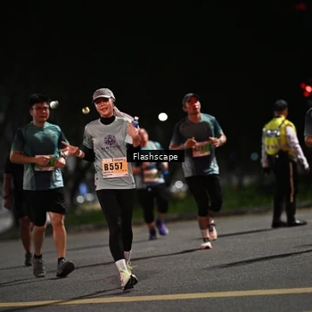 Runner Photo 8901734