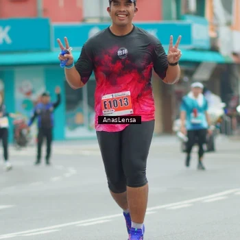 Runner Photo 8901770