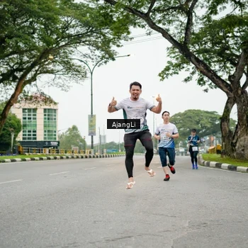Runner Photo 8901785