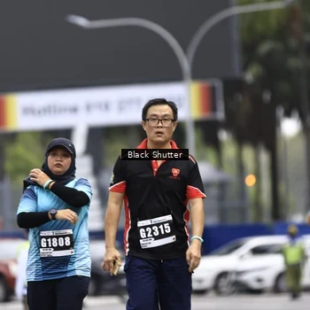 Runner Photo 8901880