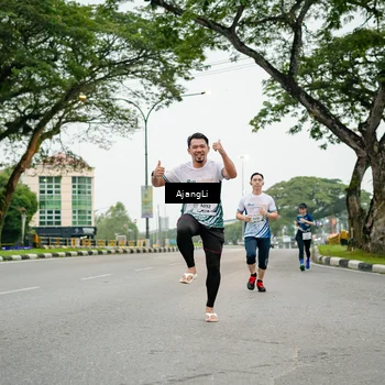 Runner Photo 8901884