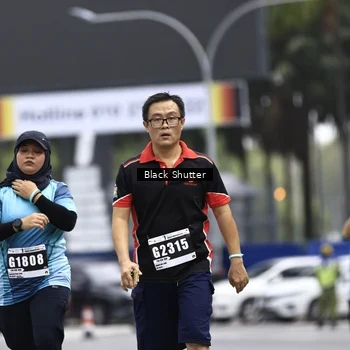 Runner Photo 8901897