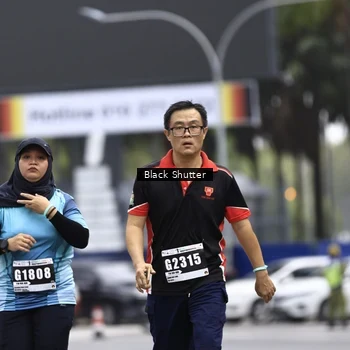 Runner Photo 8901906