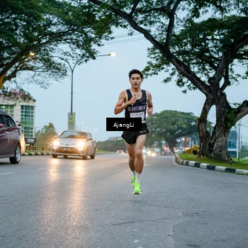 Runner Photo 8901921