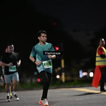 Runner Photo 8902012