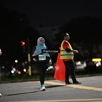 Runner Photo 8902057