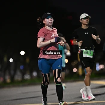 Runner Photo 8902075