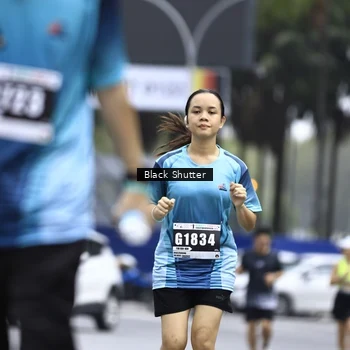 Runner Photo 8902090