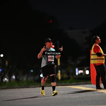 Runner Photo 8902157