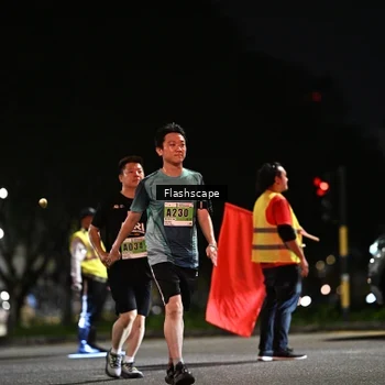 Runner Photo 8902237