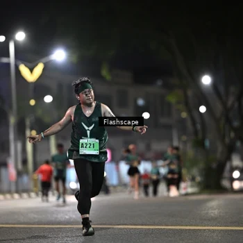 Runner Photo 8902254