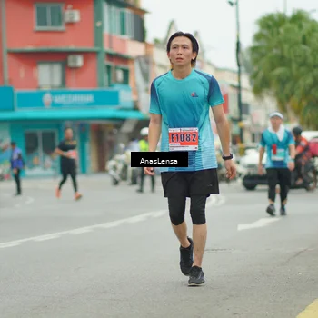 Runner Photo 8902313
