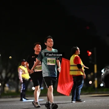 Runner Photo 8902326
