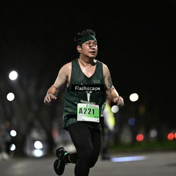 Runner Photo 8902328