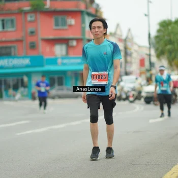 Runner Photo 8902369