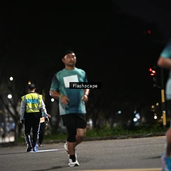 Runner Photo 8902372