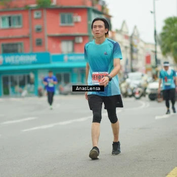Runner Photo 8902389