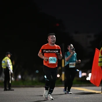 Runner Photo 8902401