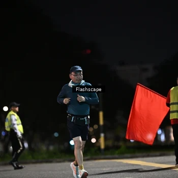 Runner Photo 8902407