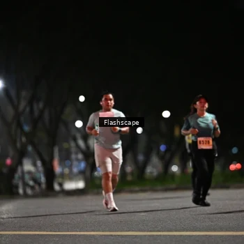 Runner Photo 8902428
