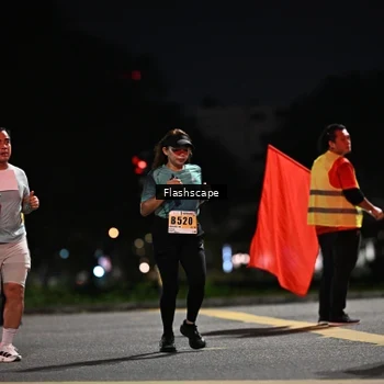 Runner Photo 8902466