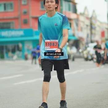 Runner Photo 8902469